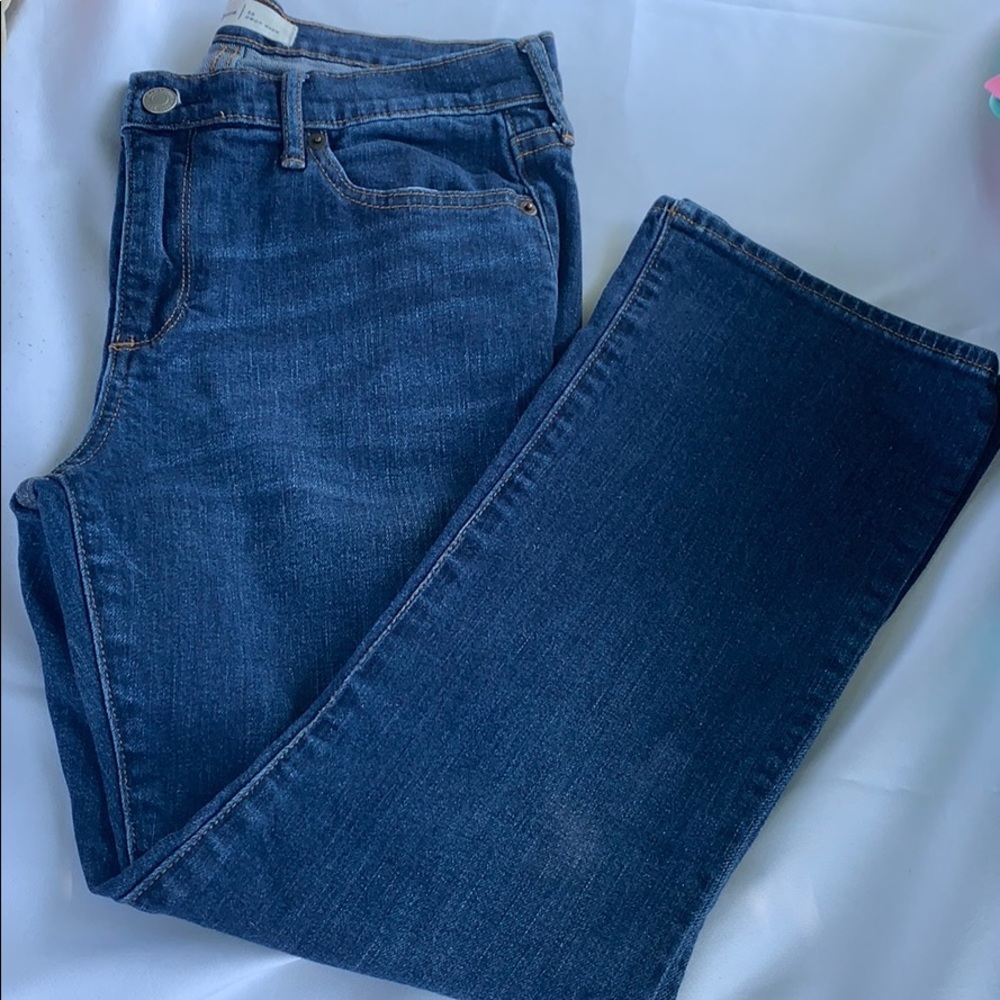 Crop kick gap jeans